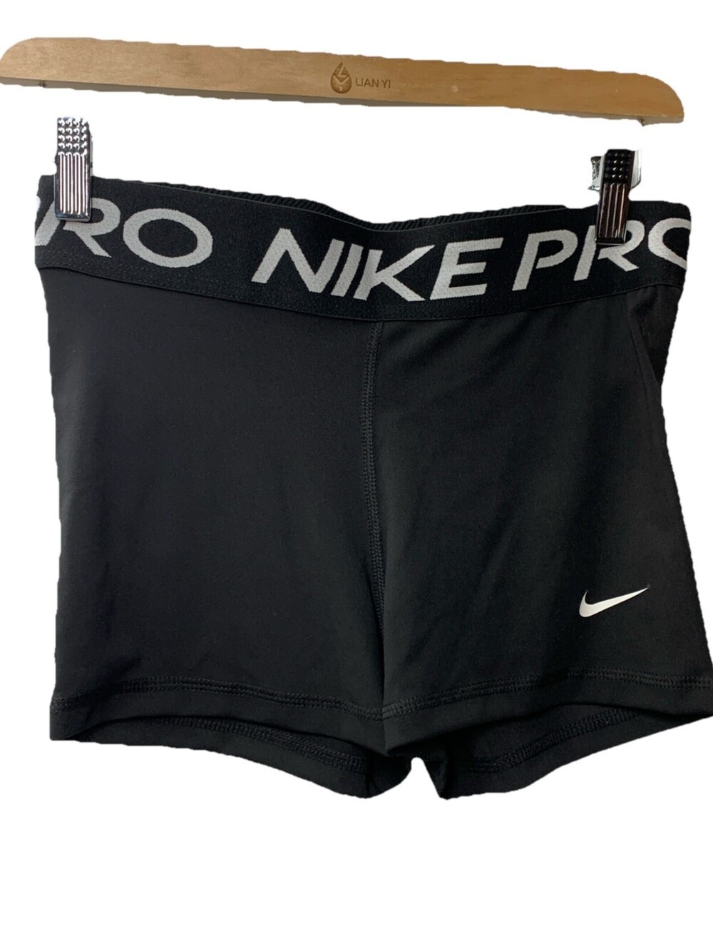 Nike Women's Pro 3" Tight Fit Training Shorts Mid Rise CZ9857-010 Size M Black